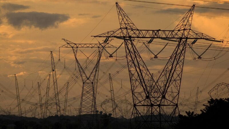 Investimentos privados devem responder por 72% da infraestrutura até o fim de 2025, projeta CNI