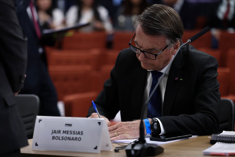 Encontrar fraude nas urnas sempre foi a ‘grande preocupação’ de Bolsonaro, diz Cid