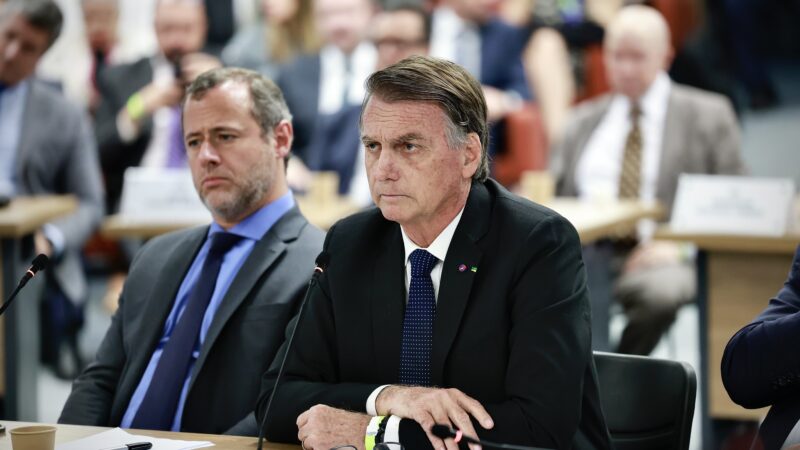 Bolsonaro diz que ‘teve que entubar’ derrota para Lula, mas evita falar em fraude
