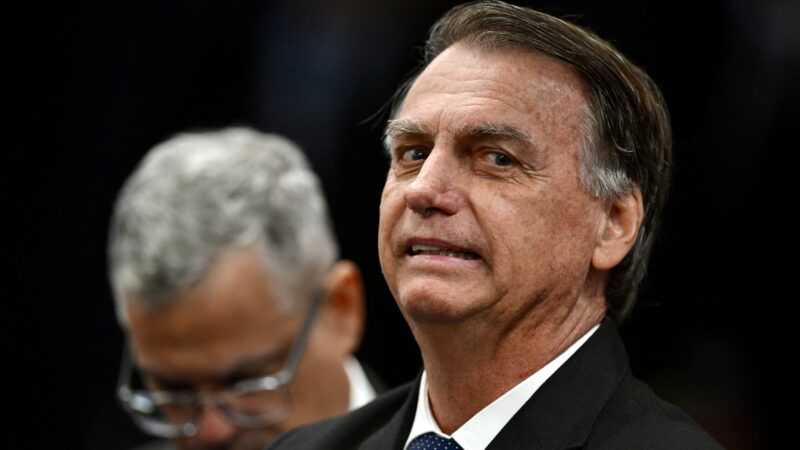 Documentos produzidos pela ‘Abin paralela’ foram usados em live de Bolsonaro com ataques ao sistema eleitoral, aponta PF