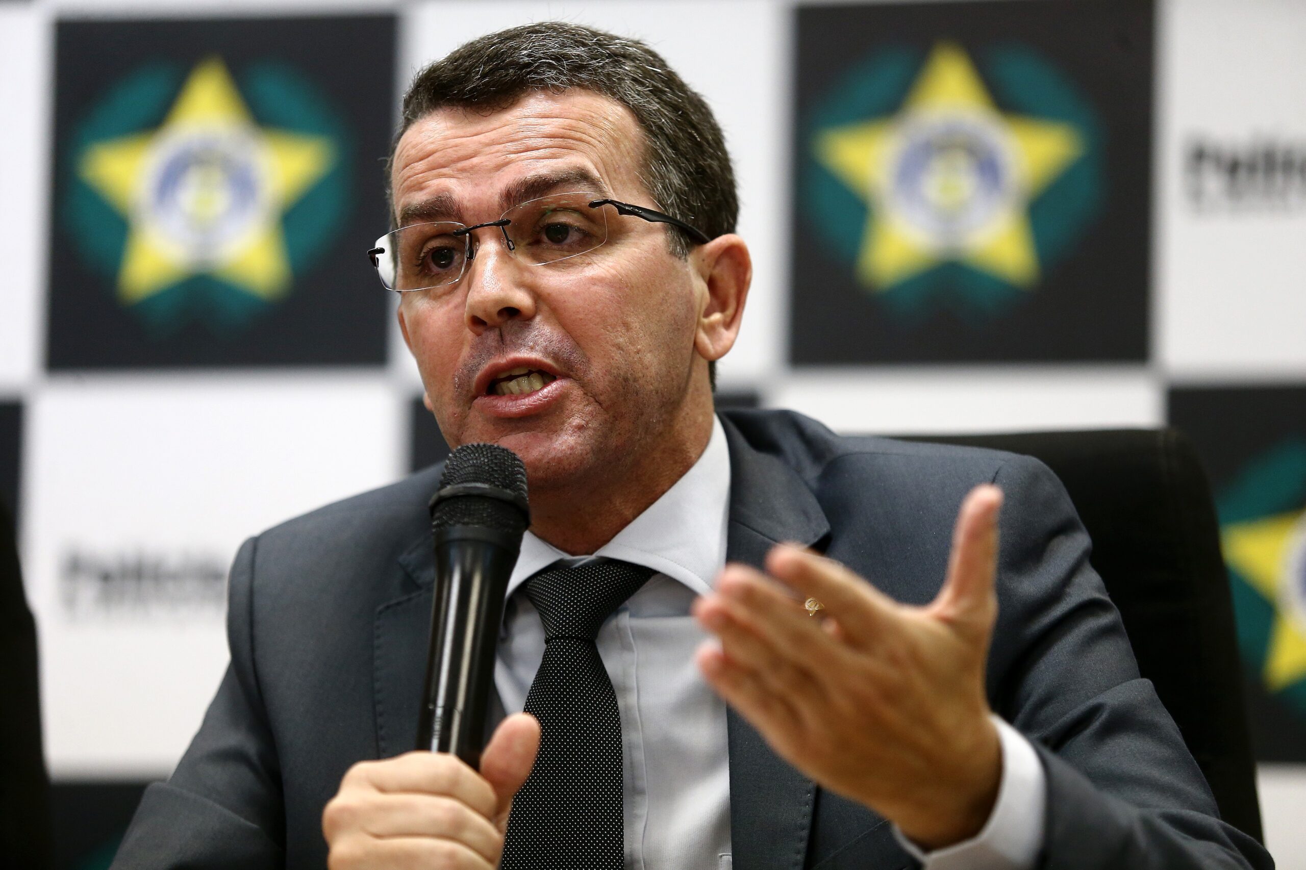 Defesa de Rivaldo Barbosa pede transferência de delegado de presídio no Rio Grande do Norte para o Rio