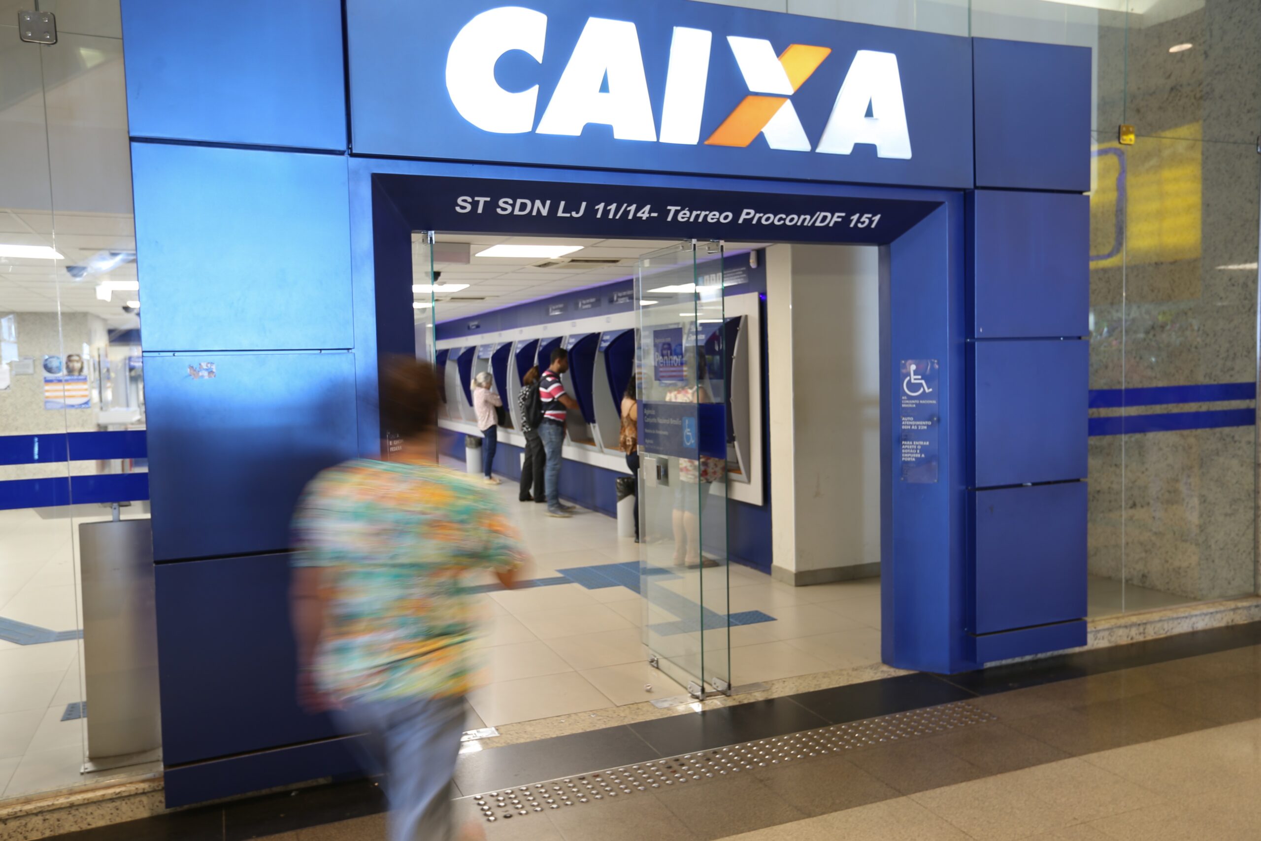 Clientes da Caixa relatam problemas com PIX: ‘Cadê meu estorno?’