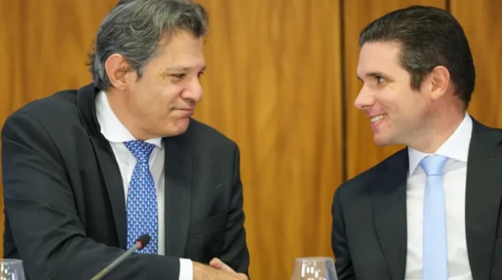 Congresso protege o ‘andar de cima’ ao resistir a alta de impostos de Haddad, diz economista