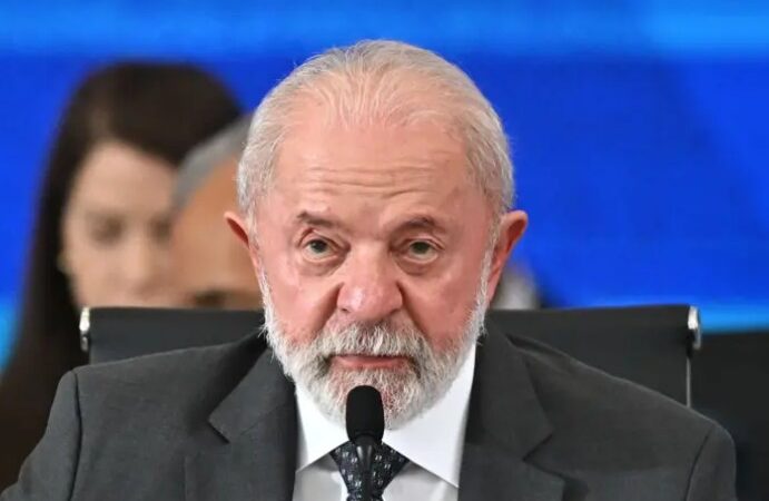 Perto de derrota sobre IOF na Câmara, Lula defende Haddad e diz não precisar de ‘técnico do FMI’ para dizer o que é responsabilidade