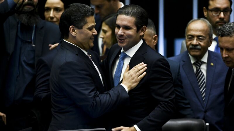 Congresso apresenta proposta que permite uso de emendas para pagamento de salários de profissionais da Saúde