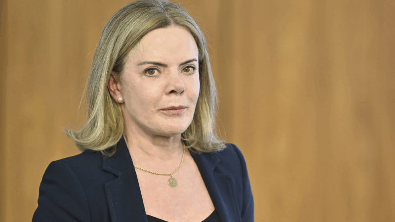 Gleisi diz que decisão do STF sobre responsabilização das big techs é ‘corajosa e necessária’