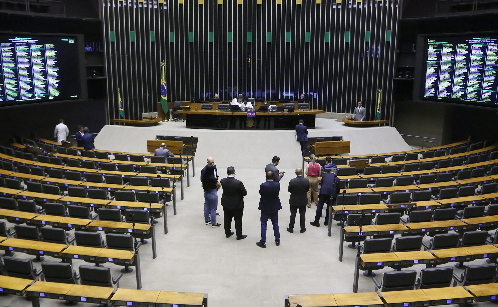 Líderes do Centrão dizem que nunca concordaram com anúncios de Haddad e que MP pode ser rejeitada