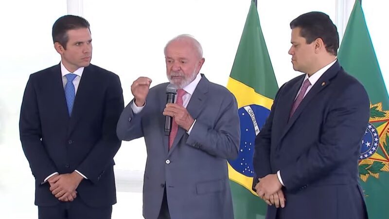 Lula não quer escalar crise com Congresso, mas sua equipe defende judicialização sobre IOF
