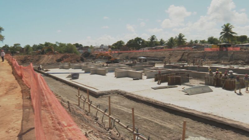 Vitrine do governo, obras do PAC têm restrições de recursos e paralisações