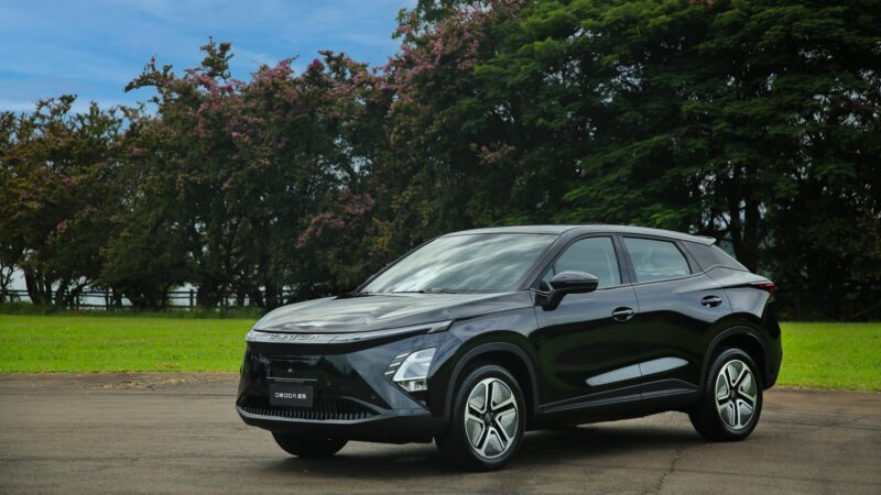 Omoda E5 é mais um SUV chinês elétrico, mas ataca faixa de preço com poucos rivais; veja teste