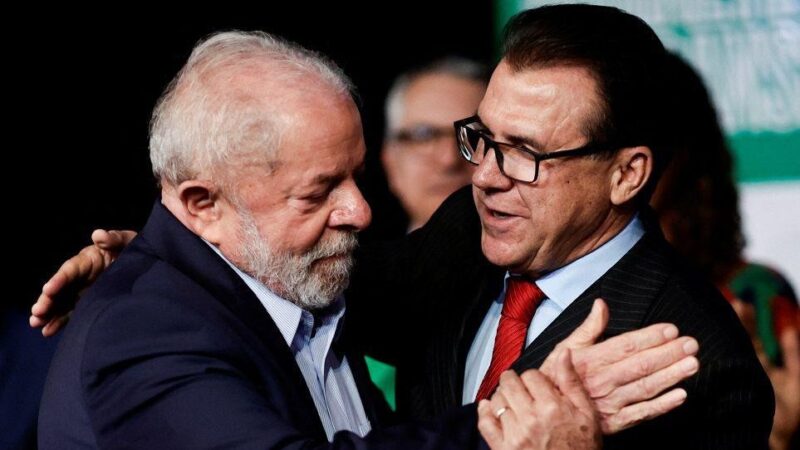Governo consegue evitar, por enquanto, votação que derrubaria regra sobre trabalho aos feriados