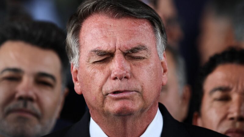 Penas máximas para crimes atribuídos a Bolsonaro podem levar a uma condenação de 43 anos de prisão; entenda