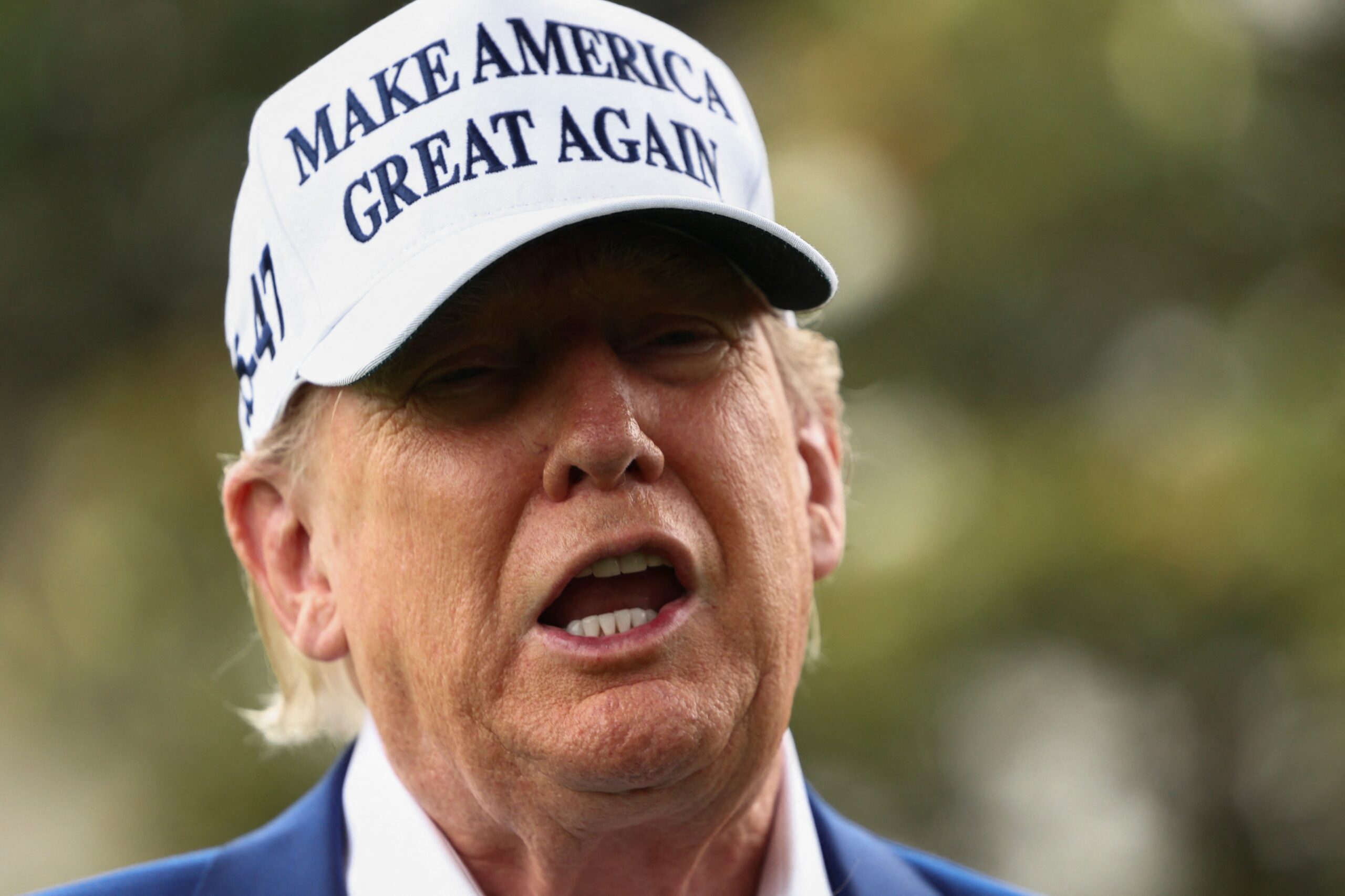 Trump sobre tarifas de 50% ao Brasil: ‘posso fazer isso’ e ‘quero dinheiro entrando nos EUA’