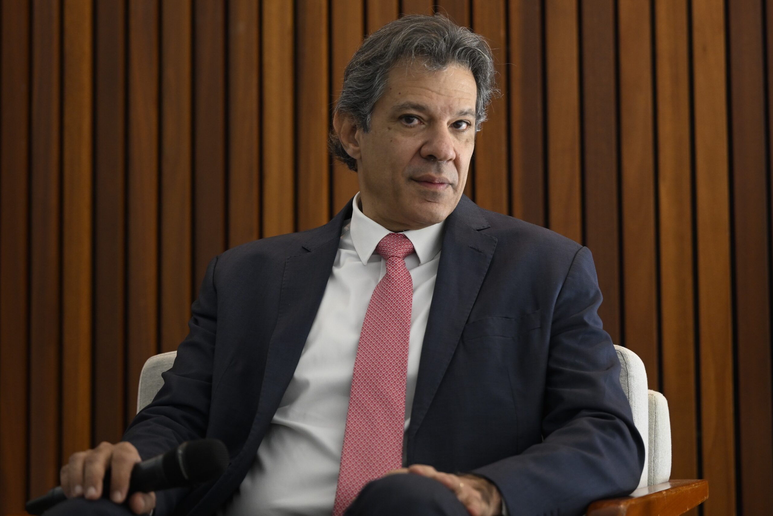 IOF: decisão de Moraes é ‘ótima’ e busca mostrar até onde cada Poder pode ir, diz Haddad
