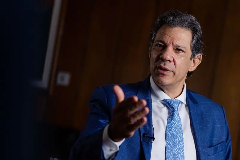 Ministério da Fazenda eleva para 2,5% a previsão de alta do PIB para 2025