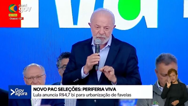 Lula critica apoiadores de Bolsonaro e cita manifestação na Câmara com bandeira de Trump: ‘Pedindo intervenção’
