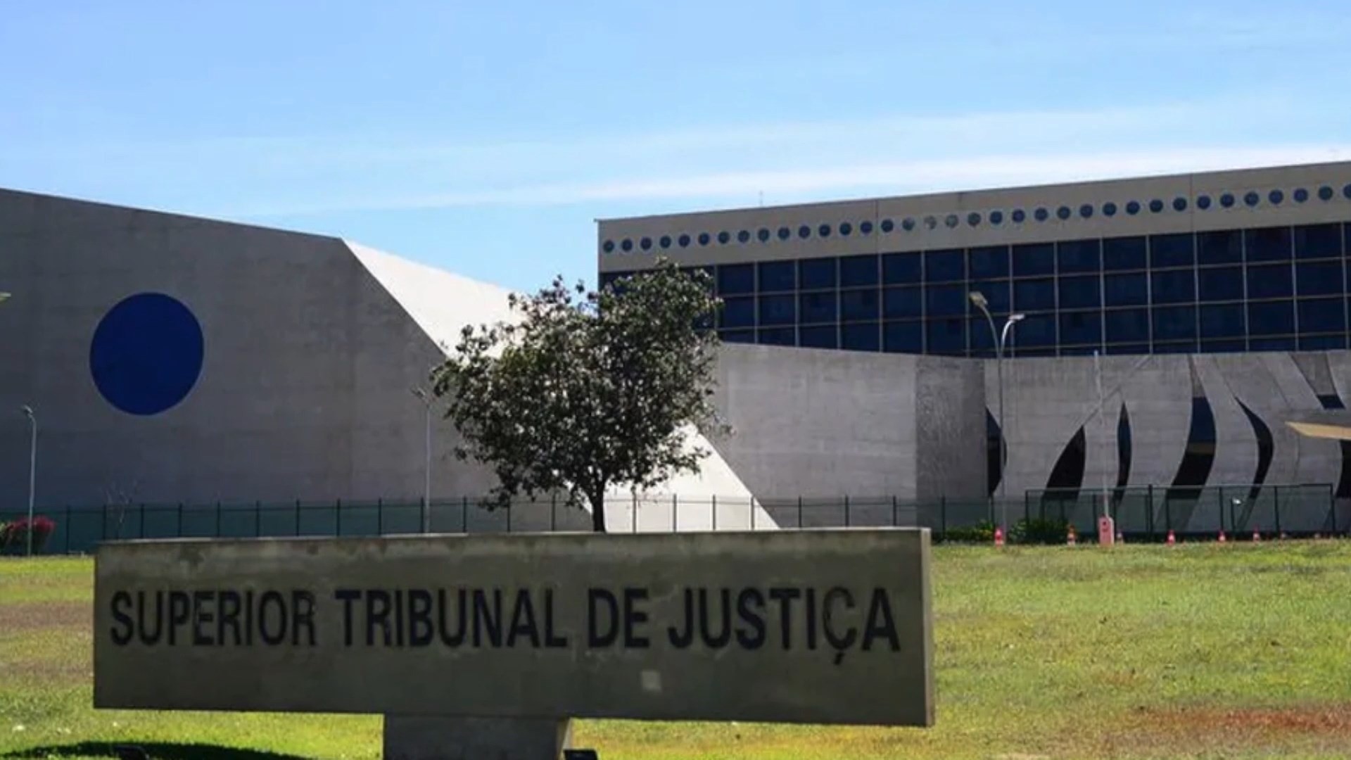 STJ diz que STF é ‘primordial’ e que ‘tentativas de interferência’ são ‘injustificáveis’