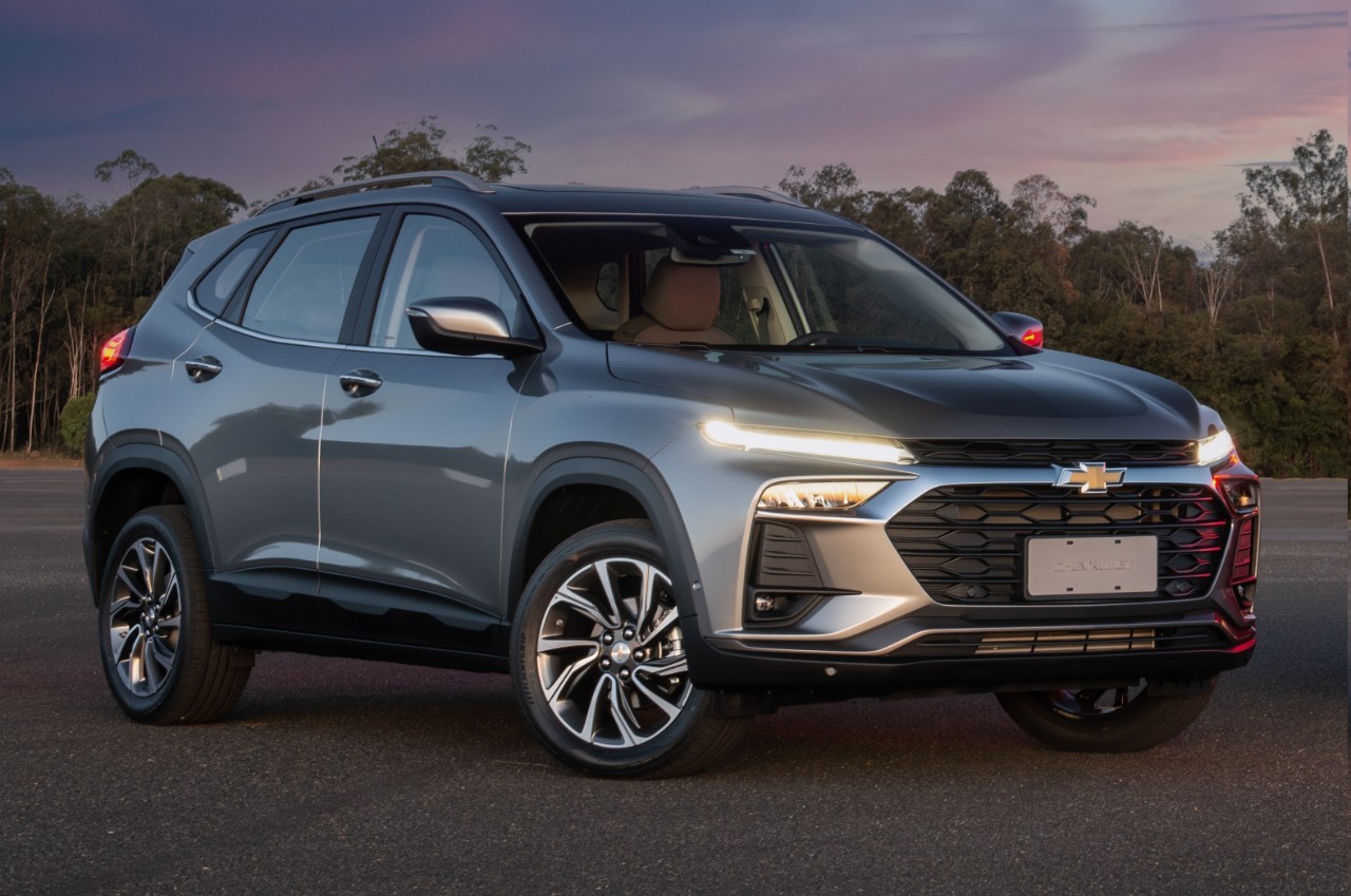 Chevrolet lança novos SUVs no Brasil: Tracker renovado, Captiva de volta e inédito Spark