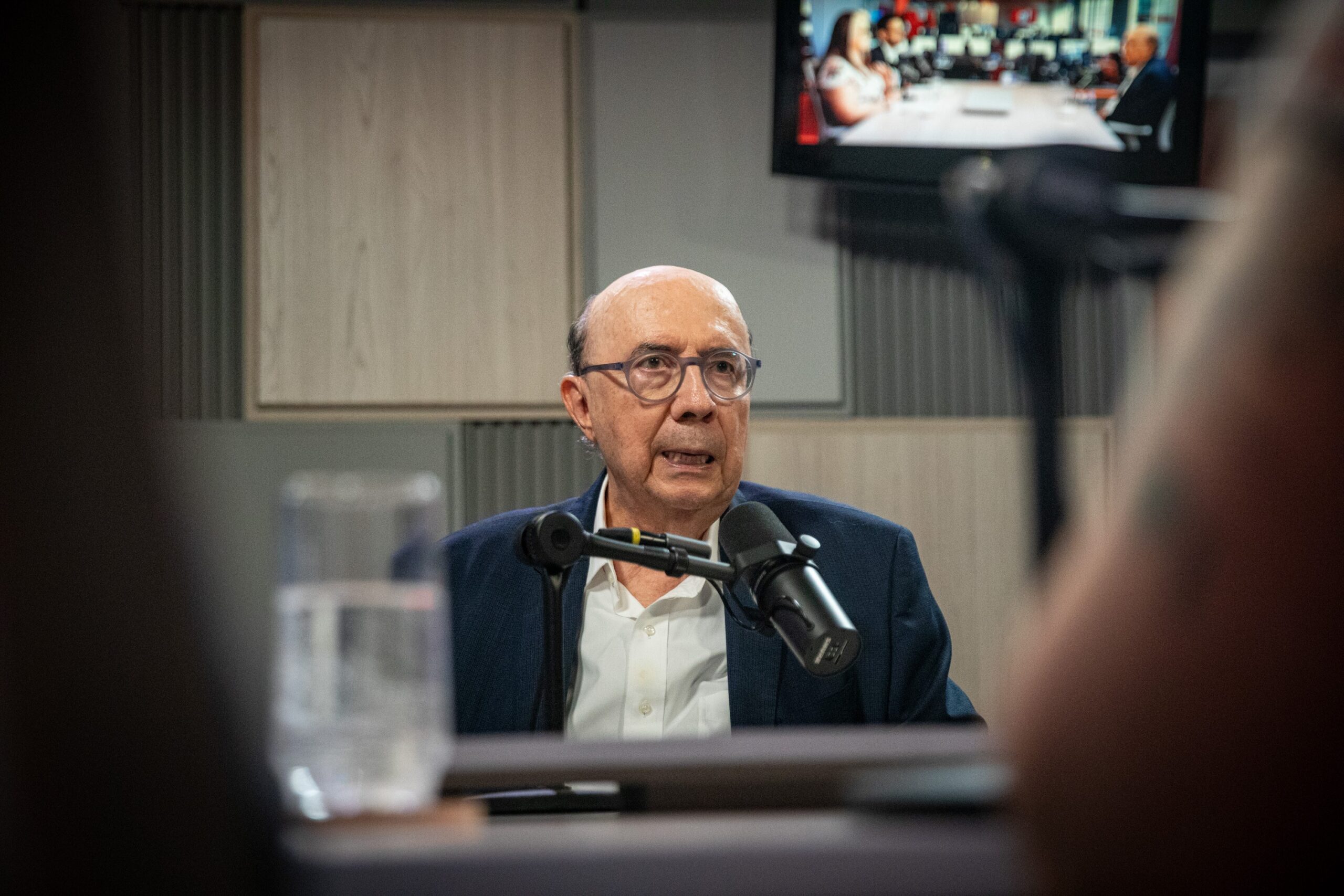PIX é melhor que métodos de pagamento americanos e por isso virou alvo, diz ex-presidente do Banco Central