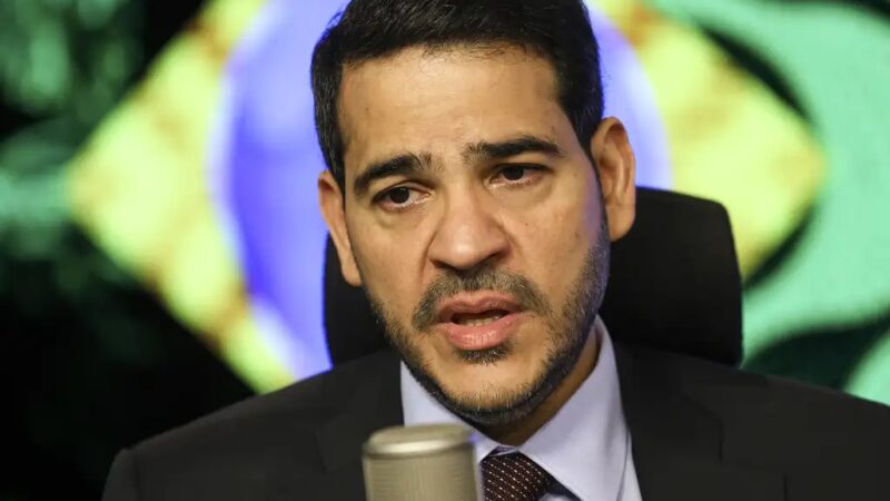 Governo vai recorrer na Justiça contra derrubada do IOF, diz AGU