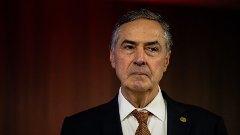 É #FAKE que filha de Barroso, ministro do STF, será deportada dos Estados Unidos