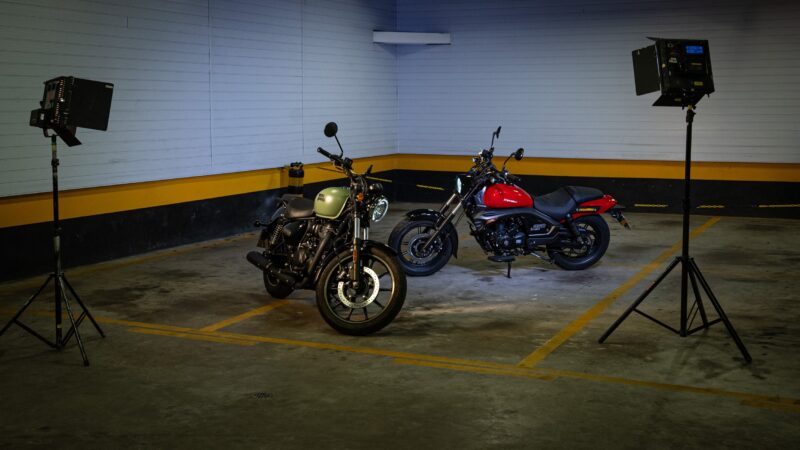 Shineray Iron 250 ou Royal Enfield Meteor 350: qual é a melhor moto custom de entrada?
