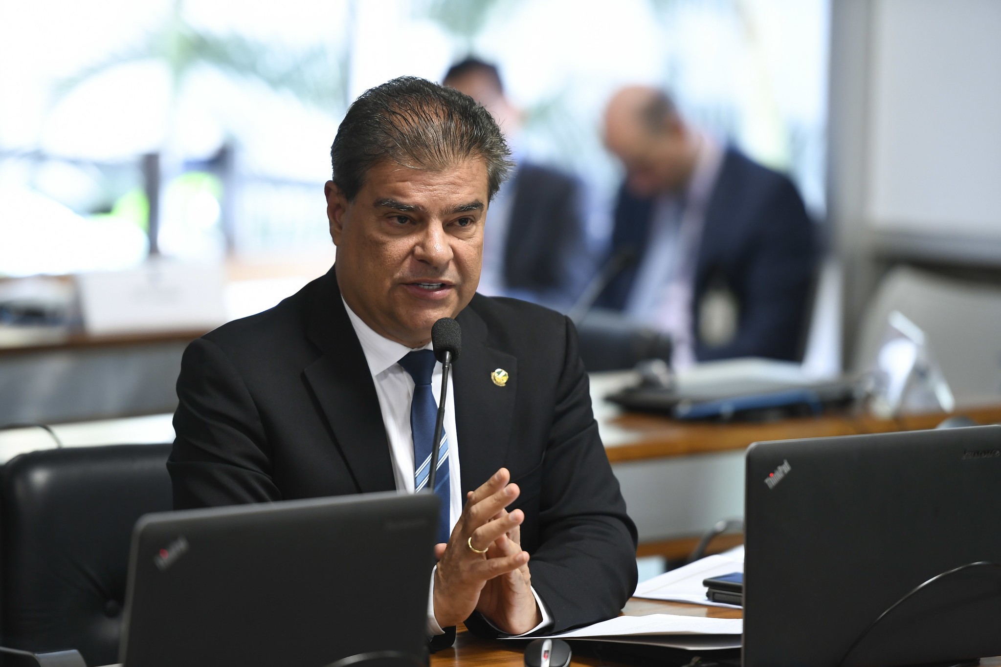 Tarifaço de Trump: Senado designa oito parlamentares para ir aos EUA tentar negociação; veja quais