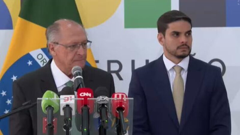 Decreto que regulamenta lei que permite resposta a tarifaço de Trump deve sair nos próximos dias, diz Alckmin