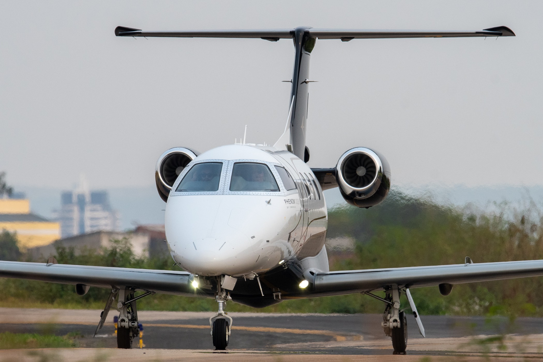 Embraer entrega 61 aviões no 2º trimestre, 30% a mais do que o mesmo período de 2024