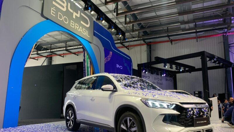 BYD oferece mais de 500 vagas de emprego em nova fábrica na Bahia