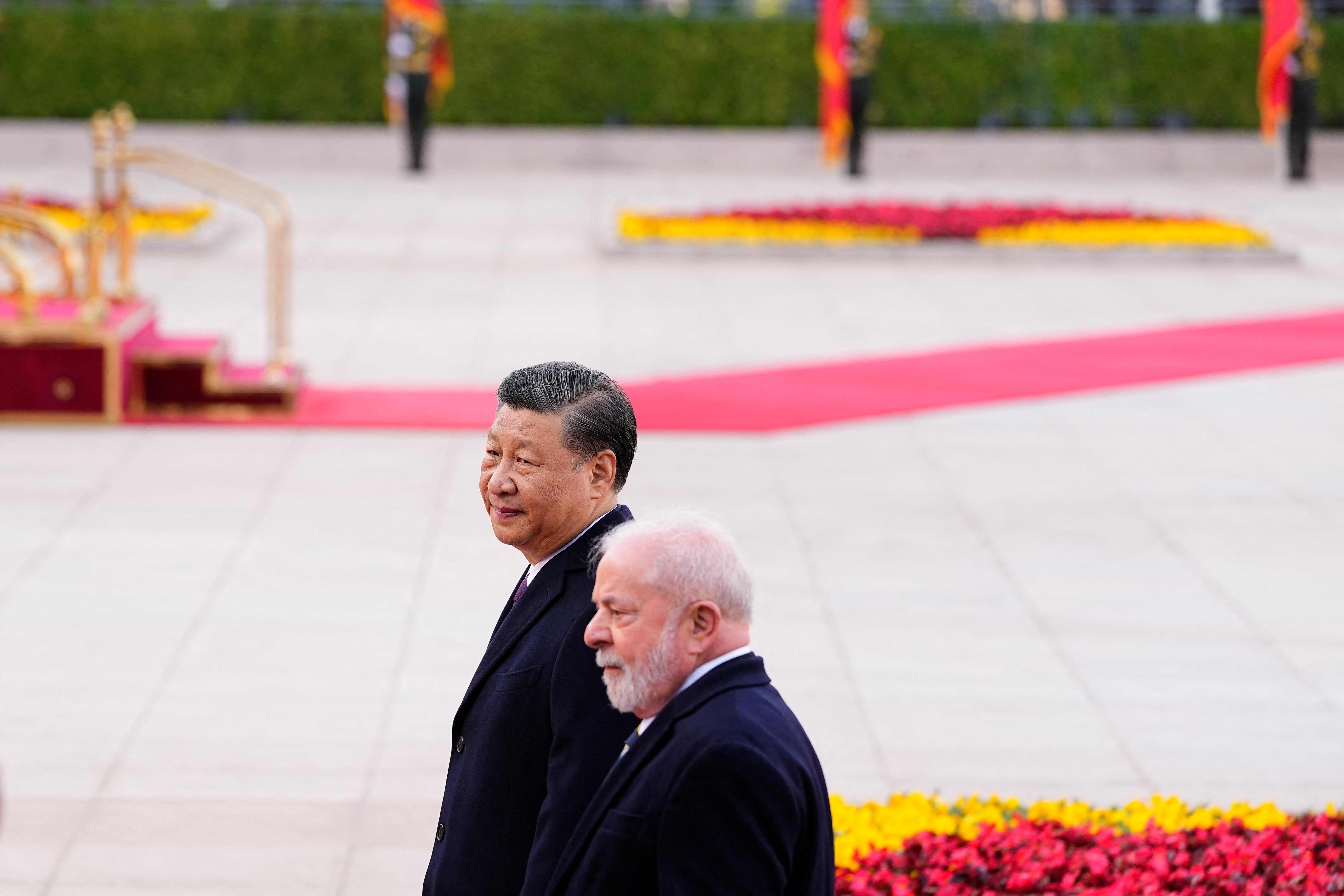 Enquanto EUA se fecham para o Brasil, China se abre e vira cada vez mais parceiro preferencial