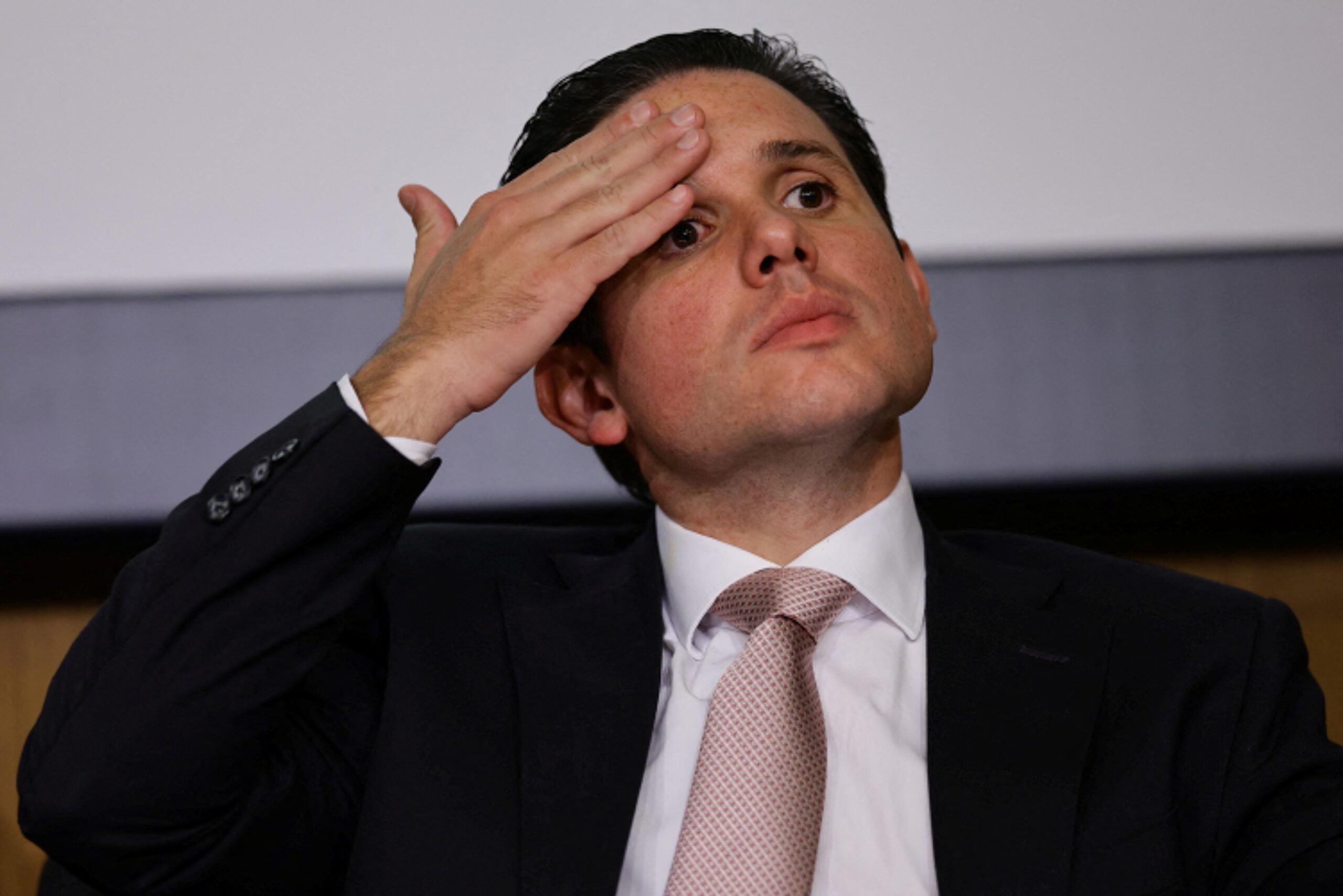 Hugo Motta antecipa retorno à Brasília após protestos e obstrução de deputados da oposição