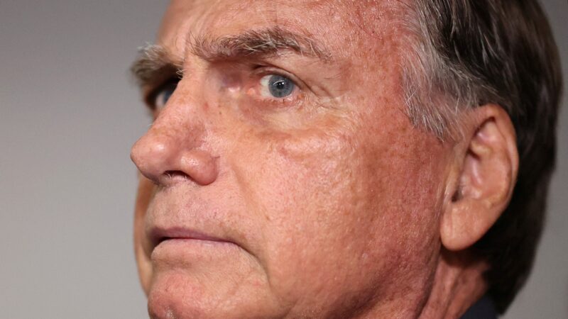 Bolsonaro em prisão domiciliar; acompanhe a repercussão