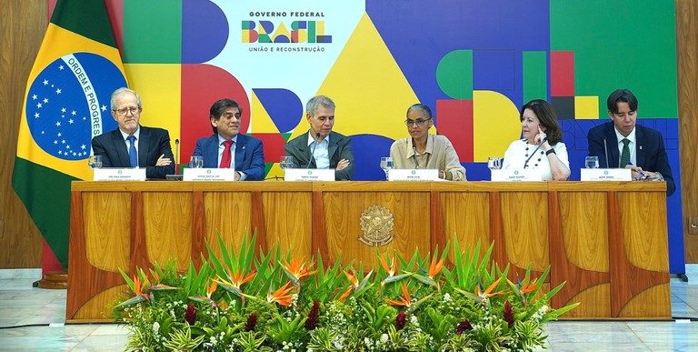 Lula publica MP para agilizar licenciamento ambiental de obras consideradas ‘estratégicas’