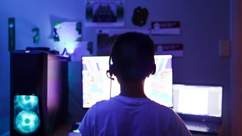 Efeito Felca: o que pode mudar com votação de projeto de proteção a crianças na internet