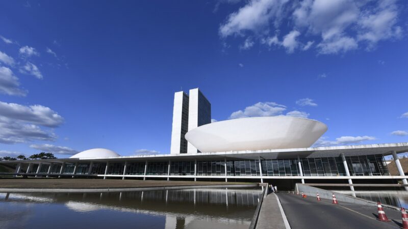 Câmara pode voltar ao sistema de 1988 com votações secretas para autorizar investigações de parlamentares
