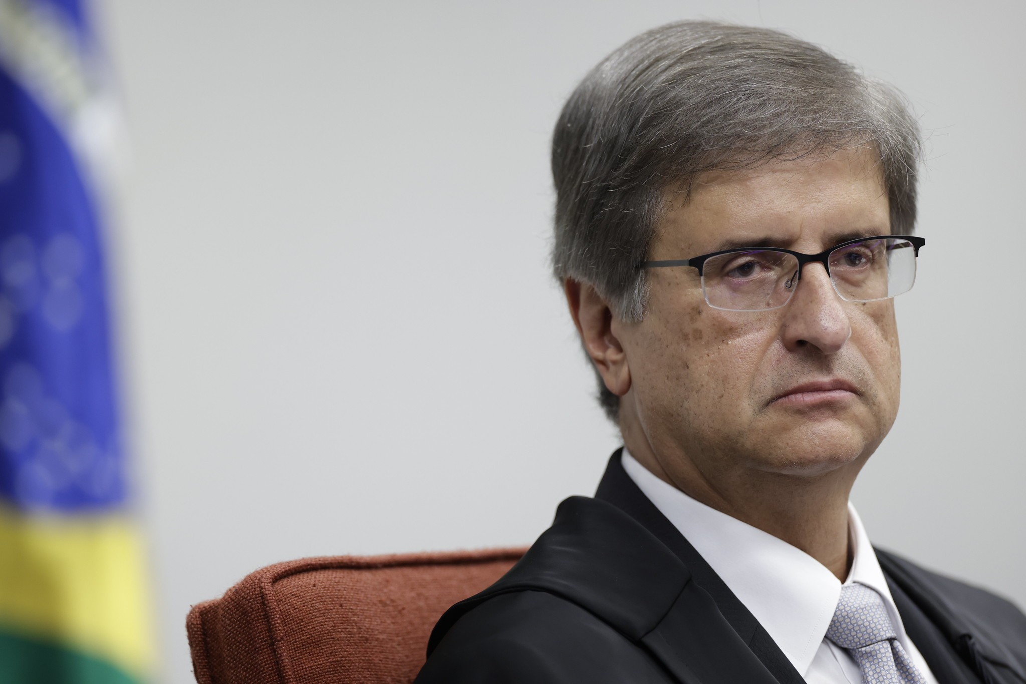 Após indiciamento, PGR decidirá rumo da investigação contra Bolsonaro e Eduardo sobre coação; veja próximos passos