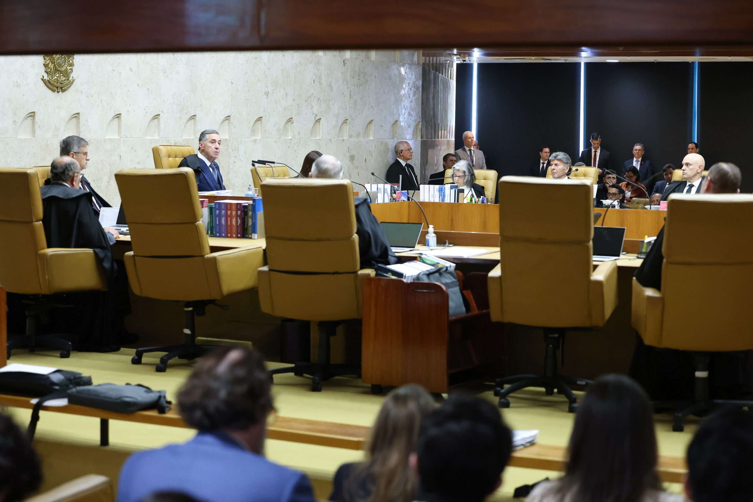 Datafolha: 36% reprovam o desempenho do Supremo Tribunal Federal e 29%, aprovam