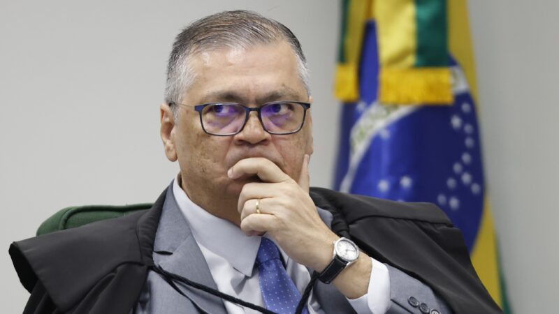 Apoiadores de Bolsonaro criam pânico entre bancos para ajudá-lo, mas movimento vai se tornando tóxico para direita