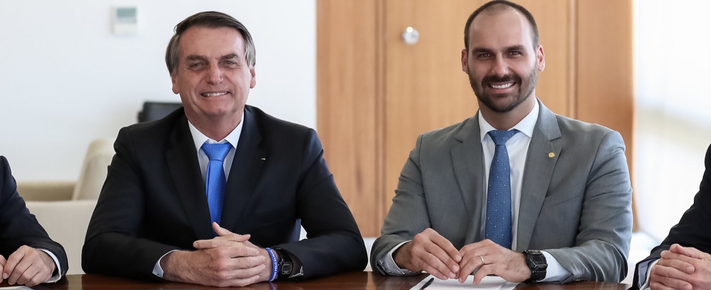 Bolsonaro cogitou Eduardo como secretário de Tarcísio para se manter nos EUA