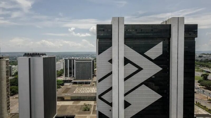 PF envia ao STF até esta quarta pedido de investigação sobre ataques ao BB