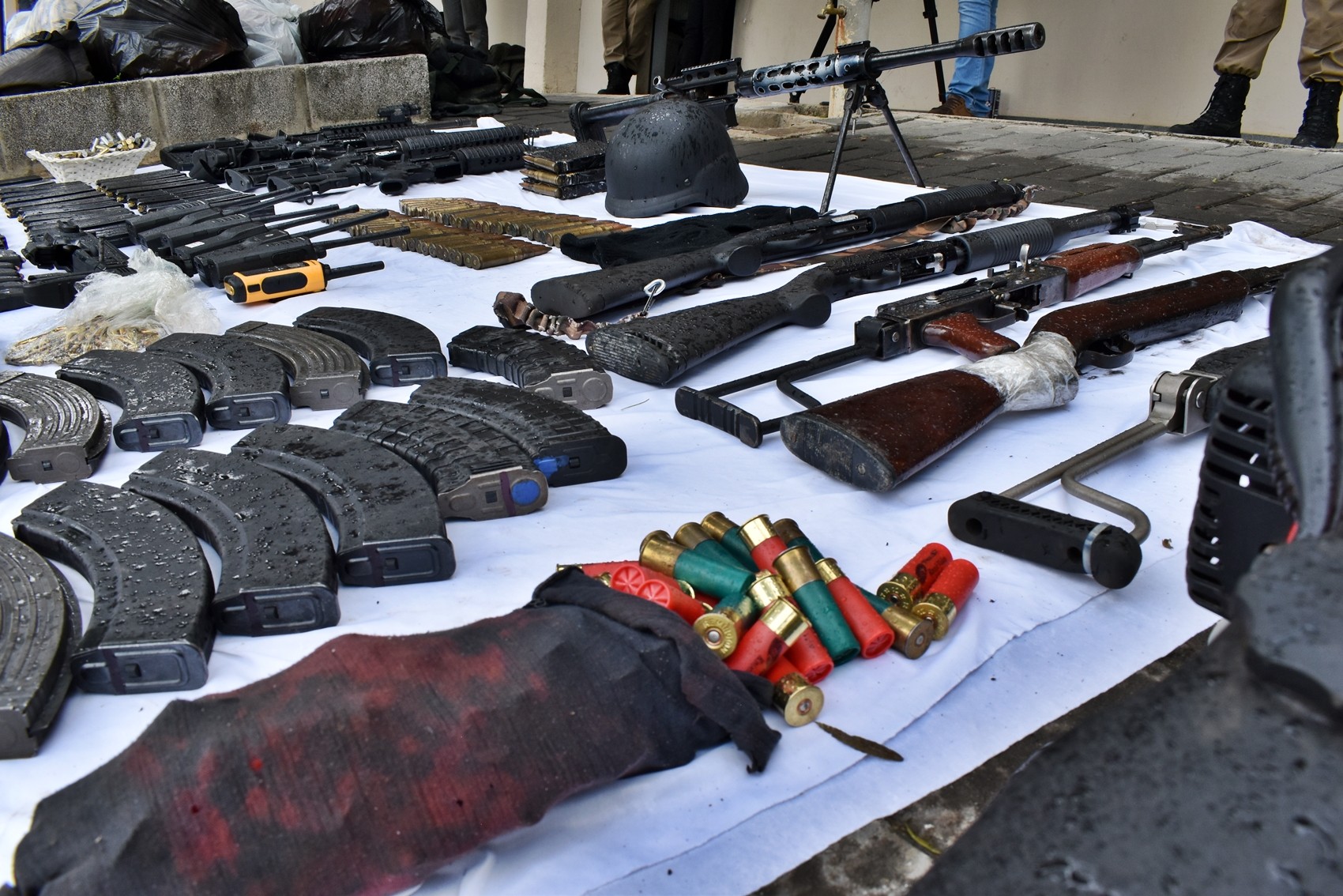 MPF pede arquivamento parcial e denuncia 10 policiais por cinco mortes durante operação contra ‘novo cangaço’