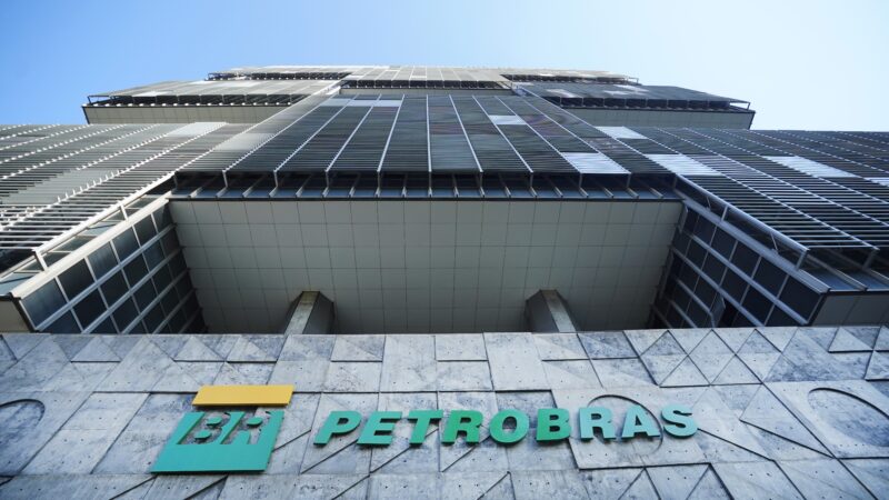 Petrobras registra lucro de R$ 26,7 bilhões no 2º trimestre de 2025