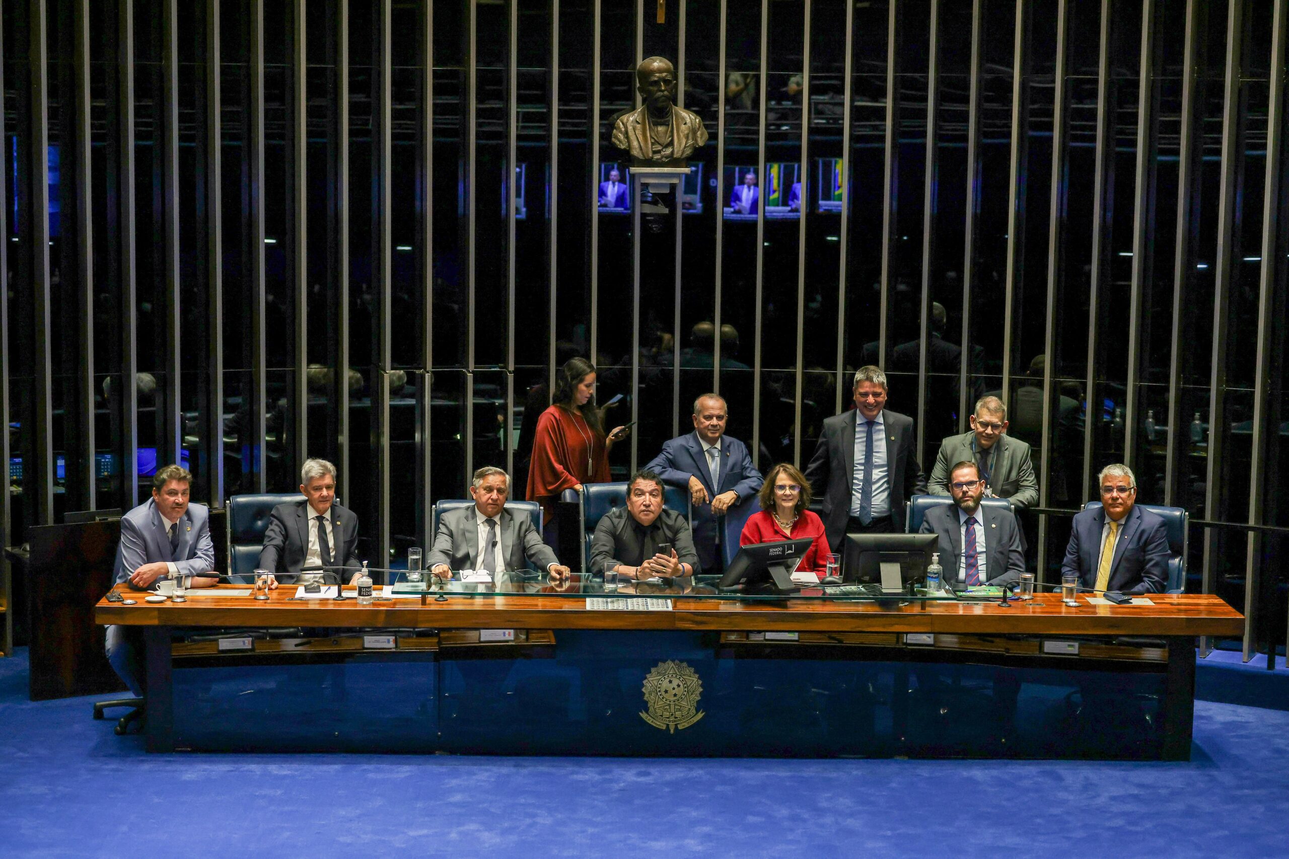 Oposição no Senado se recusa a participar de reunião com presença de governistas e pede a Alcolumbre encontro separado