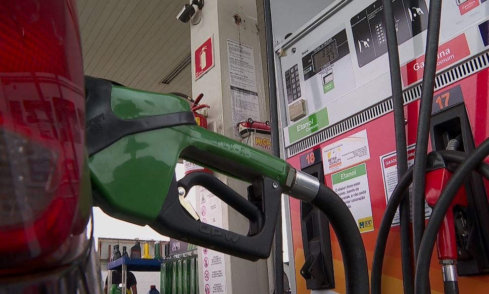 Mistura de etanol na gasolina e de biodiesel no diesel aumenta a partir desta sexta-feira