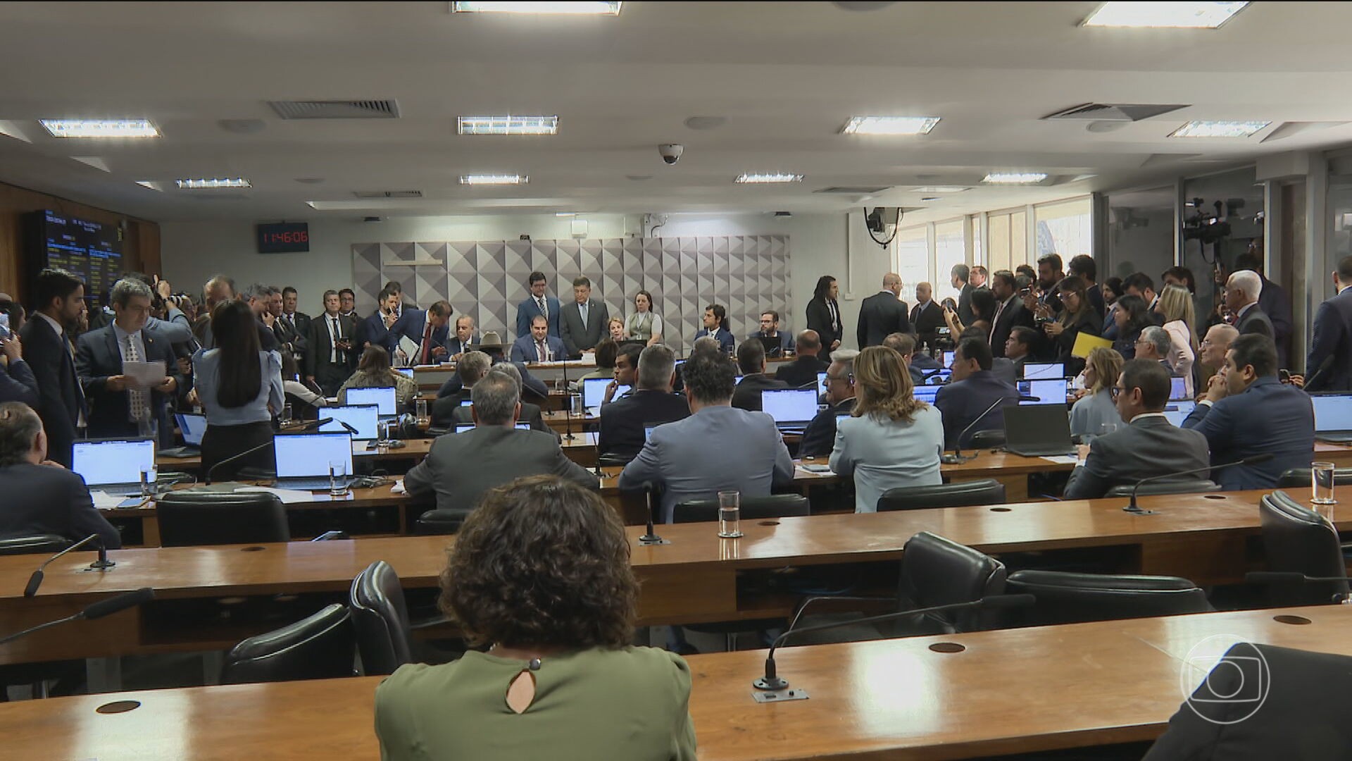 Para reverter situação na CPI do INSS, governo faz sete trocas na composição de membros