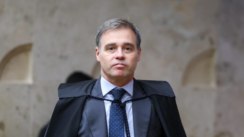É #FAKE que André Mendonça falou que Bolsonaro sofre perseguição no STF; vídeo foi adulterado com inteligência artificial