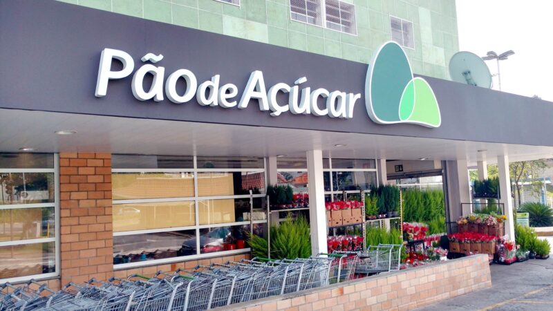 Família Coelho Diniz amplia fatia no GPA a quase 25% e pede eleição de novo conselho de administração