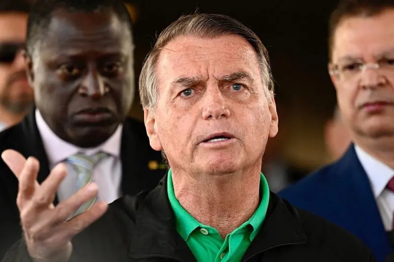 Bolsonaro preso: as postagens da família e de apoiadores citadas na decisão de Moraes