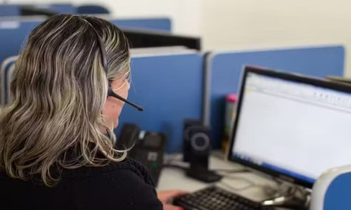 Anatel tira obrigatoriedade do prefixo 0303 em ligações  de telemarketing